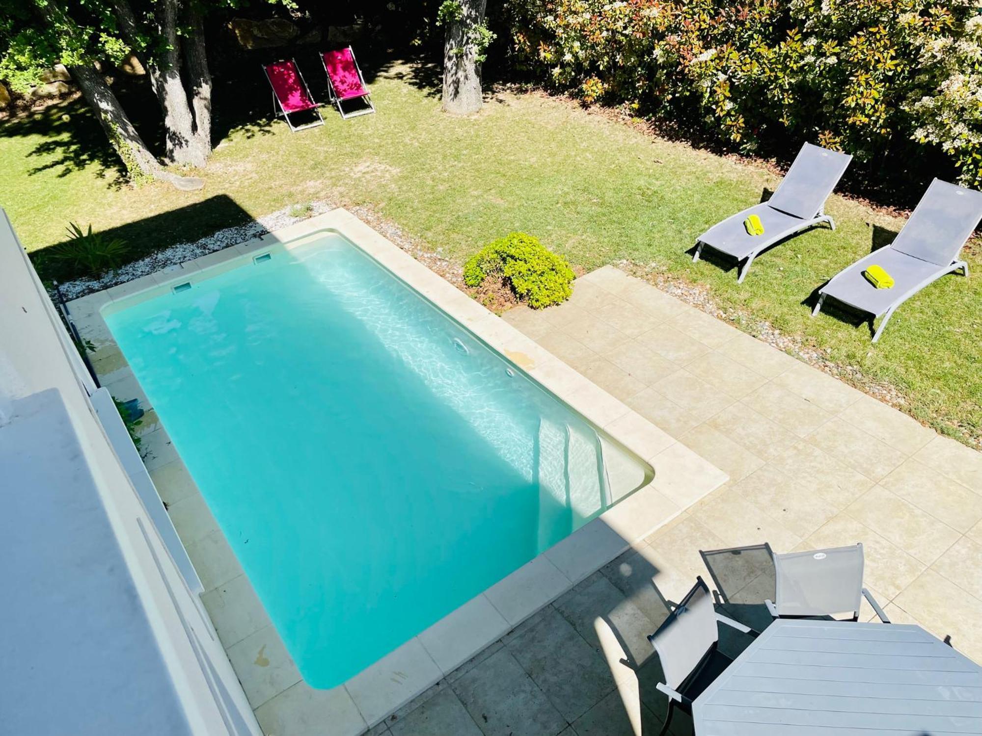 Les Jardins Du Castelas - Piscines, Jardins Et Spas Privatifs Uchaux Rom bilde